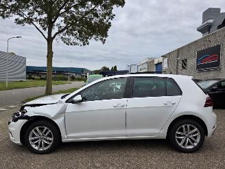 Volkswagen Golf 1.0TSI DSG Pano Virtual Leder Memory DynAudio Standkachel Navi Keyless Camera Full-Led Stuurverw. Stoelverw. Lane-Assist Acc  85KW/116PK picture 2