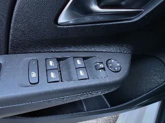 Opel Corsa 1.2Turbo Facelift Virtual Camera Navi Carplay Led Lane-Assist 74KW/101PK picture 13