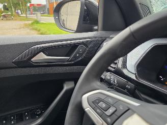 Volkswagen T-Cross TSI DSG Virtual Navi Led Inpark.hulp Acc Lane-Assist Stoelverw. Sfeerverl. Trekhaak 85KW/116PK picture 17