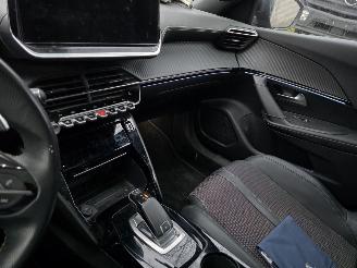 Peugeot 2008 GT-Line Automaat Pano Leder Camera Led Keyless Acc Lane-Assist Sfeerverl. 96KW/131PK picture 18