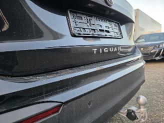 Volkswagen Tiguan 2.0TDI DSG Virtual Head-Up IQ-Light 360-view Navi Stuurverw. Stoelverw. Acc Trekhaak 110KW/150PK picture 18