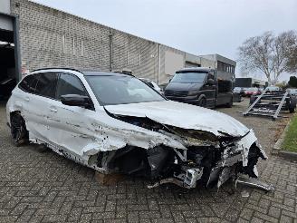 BMW M3 Competition M Touring Carbon Int.+Extr. Head-Up Harman-Kardon Sfeerverl. Memory Surround-View Sport-Uitlaat 390KW / 530PK picture 7