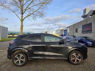 Unfallwagen Ford Puma Facelift ST-Line Automaat Virtual Keyless Camera Led Acc Lane-Assist 92KW/125PK 2024/6