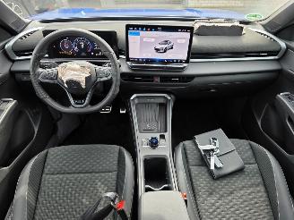 Volkswagen T-Roc R-Line 1.5eTSI Head-Up SurroundView Virtual Keyless Sfeerverl. Acc Stuurverw. Drive-Mode 110KW/150PK picture 12