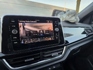 Volkswagen T-Roc 1.5 TSI R-Line DSG Virtual Navi IQ-Light Sport-Mode Massage Camera Sfeerverl. Stoelverw. Trekhaak Ecc Acc 110KW / 150PK picture 17