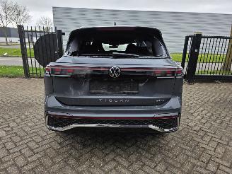 Volkswagen Tiguan R-Line 1.5eTSI ProMax-Navi Head-Up Keyless IQ-Light 360View Massage Sfeerverl. Acc Lane-Assist Trekhaak 110KW / 150PK picture 4