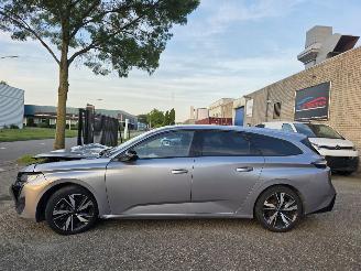 krockskadad bil auto Peugeot 308 Allure Automaat Virtual Keyless Camera Navi Led 96KW/131PK 2023/12