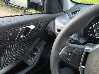 BMW 1-serie 120 M-Pack Pano Virtual Keyless Memory Led Camera Acc Lane-Assist Sfeerverl. picture 13