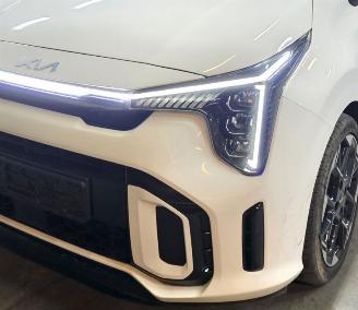 Schadeauto Kia Picanto 1.2 GT-Line Automaat Led Keyless Leder Camera Navi Lane-Assist 58KW/79PK 2025/2
