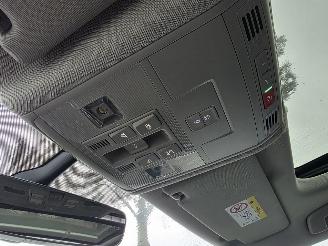 Volkswagen Touran R-LINE 1.5TSI DSG PANO 7-Zits Led Alcantara Keyless Camera Navi Acc 110KW/150PK picture 18