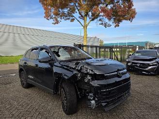 Volkswagen Tiguan 1.5 TSI eHybride IQ-Light 360View Virtual Keyless Sfeerverl. Acc Lane-Assist 1/2Leder Trekhaak picture 3