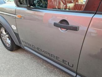 Land Rover Discovery Discovery III (LAA/TAA), Terreinwagen, 2004 / 2009 2.7 TD V6 picture 24