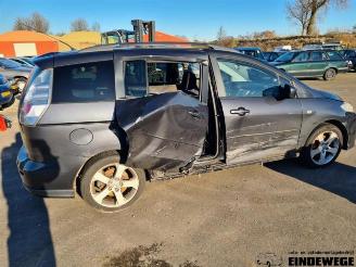 Mazda 5 5 (CR19), MPV, 2004 / 2010 2.0i 16V picture 3