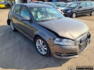 Salvage car Audi A3 A3 Sportback (8PA), Hatchback 5-drs, 2004 / 2013 1.6 TDI 16V 2011/12