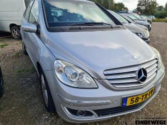 Mercedes B-klasse B (W245), Hatchback, 2005 / 2011 2.0 B-180 CDI 16V picture 4