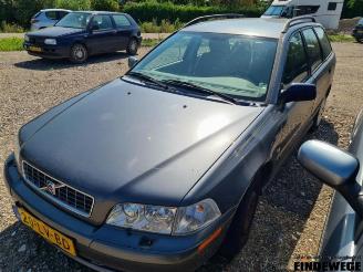 Volvo V-40 V40 (VW), Combi, 1995 / 2004 2.0 16V Turbo picture 3