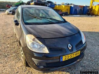 Renault Clio Clio III (BR/CR), Hatchback, 2005 / 2014 1.4 16V picture 4
