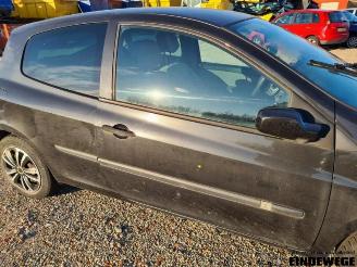Renault Clio Clio III (BR/CR), Hatchback, 2005 / 2014 1.4 16V picture 10
