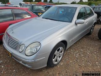 Damaged car Mercedes E-klasse E (W211), Sedan, 2002 / 2008 2.6 E-240 V6 18V 2002/8