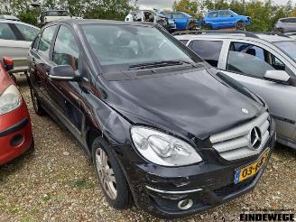 disassembly passenger cars Mercedes B-klasse B (W245), Hatchback, 2005 / 2011 1.7 B-180 16V 2009/11