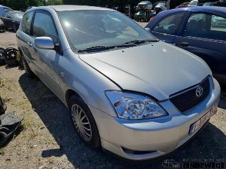 Vrakbiler auto Toyota Corolla Corolla (E12), Hatchback, 2002 / 2007 1.4 16V VVT-i 2002/4