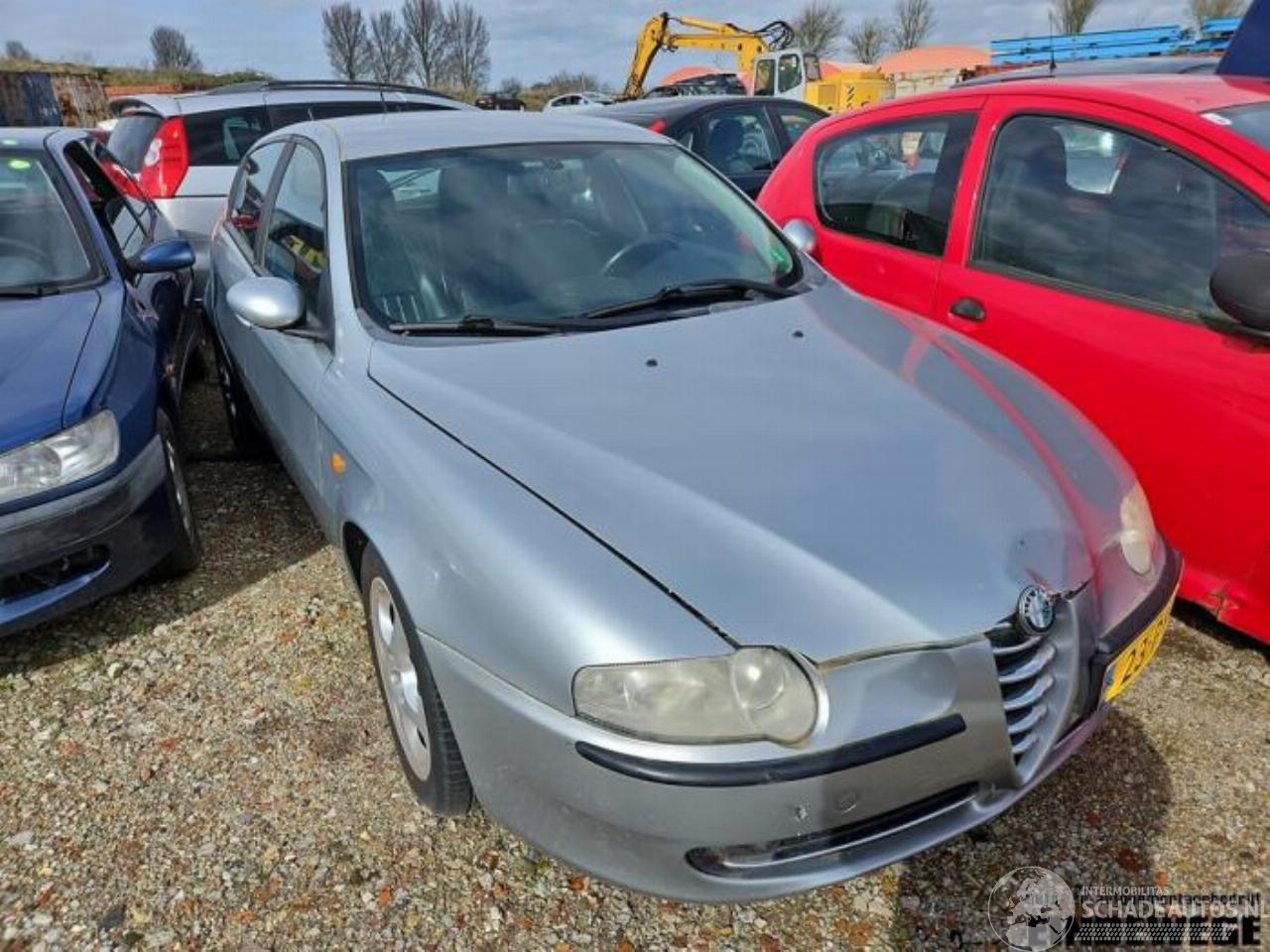 Alfa Romeo 147 147 (937), Hatchback, 2000 / 2010 2.0 Twin Spark 16V