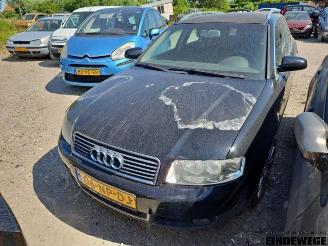Coche siniestrado Audi A4 A4 Avant (B6), Combi, 2001 / 2005 2.0 20V 2004/1