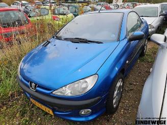 Sloopauto Peugeot 206 206 CC (2D), Cabrio, 2000 / 2007 1.6 16V 2003/5