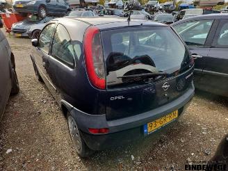 Opel Corsa Corsa C (F08/68), Hatchback, 2000 / 2009 1.2 16V picture 3