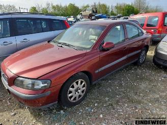Volvo S-60 S60 I (RS/HV), Sedan, 2000 / 2010 2.4 20V 140 picture 2