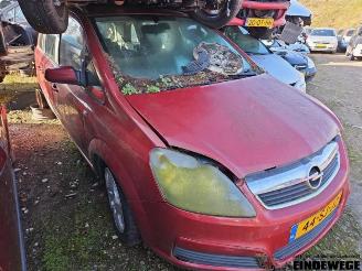 Opel Zafira Zafira (M75), MPV, 2005 / 2015 2.2 16V Direct Ecotec picture 2