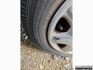 Subaru Vivio Vivio (KK/KW3), Hatchback, 1992 / 2000 0.7 GLi,GLi ECVT picture 6