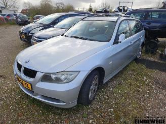 krockskadad bil auto BMW 3-serie 3 serie Touring (E91), Combi, 2004 / 2012 318i 16V 2006/4