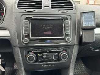 Volkswagen Golf 2.0 TDI Highline picture 9