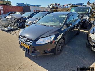 Vrakbiler auto Ford Focus Focus 3 Wagon, Combi, 2010 / 2020 1.0 Ti-VCT EcoBoost 12V 100 2013/5