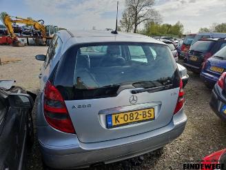 Mercedes A-klasse A (W169), Hatchback, 2004 / 2012 2.0 A-200 CDI 16V 5-Drs. picture 3