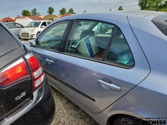 Renault Laguna Laguna II (BG), Hatchback 5-drs, 2001 / 2007 1.6 16V picture 10