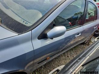 Renault Laguna Laguna II (BG), Hatchback 5-drs, 2001 / 2007 1.6 16V picture 9
