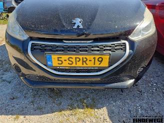 Peugeot 208 208 I (CA/CC/CK/CL), Hatchback, 2012 / 2019 1.0 Vti 12V PureTech picture 22