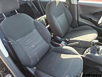 Peugeot 208 208 I (CA/CC/CK/CL), Hatchback, 2012 / 2019 1.0 Vti 12V PureTech picture 7