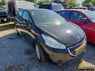 uszkodzony samochody osobowe Peugeot 208 208 I (CA/CC/CK/CL), Hatchback, 2012 / 2019 1.0 Vti 12V PureTech 2013/12