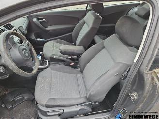 Volkswagen Polo Polo V (6R), Hatchback, 2009 / 2017 1.6 TDI 16V 90 picture 22