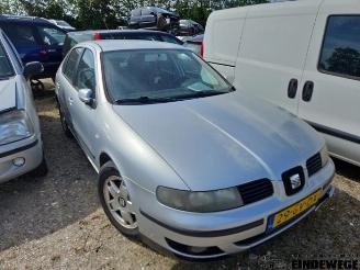 Seat Leon Leon (1M1), Hatchback 5-drs, 1999 / 2006 1.8 20V picture 23