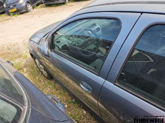 Opel Corsa Corsa C (F08/68), Hatchback, 2000 / 2009 1.4 16V Twin Port picture 15