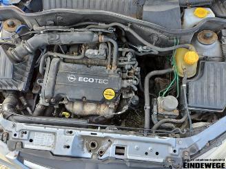 Opel Corsa Corsa C (F08/68), Hatchback, 2000 / 2009 1.4 16V Twin Port picture 8
