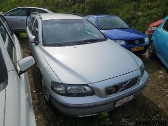 Volvo V-70 V70 (SW), Combi, 1999 / 2008 2.4 D5 20V picture 2