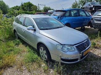 škoda osobní automobily Volkswagen Passat Passat Variant (3C5), Combi, 2005 / 2010 2.0 FSI 16V 2007/3