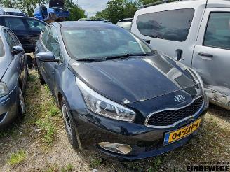Sloopauto Kia Cee d Cee'd (JDB5), Hatchback 5-drs, 2012 / 2018 1.6 GDI 16V 2013/3