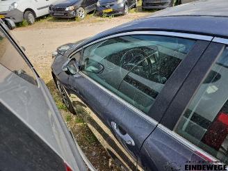 Kia Cee d Cee'd (JDB5), Hatchback 5-drs, 2012 / 2018 1.6 GDI 16V picture 14