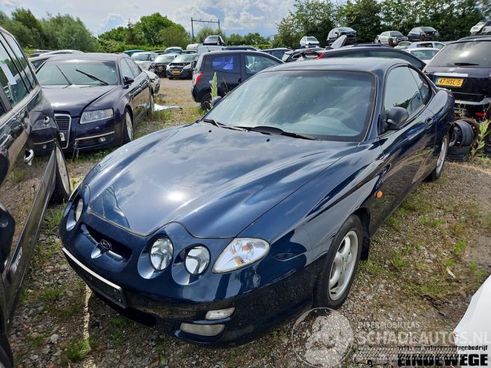 Hyundai Coupé Coupe, Coupe, 1996 / 2002 2.0i 16V